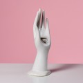 Porcelanowa ceramiczna biala dlon wazonik swiecznik vintage