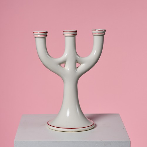 Trójramienny szwedzki biały ceramiczny świecznik vintage