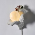 Ceramiczny kinkiet kwiat kula vintage